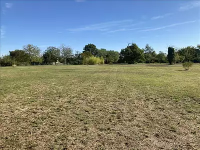 Terrain, 7 136 m²
