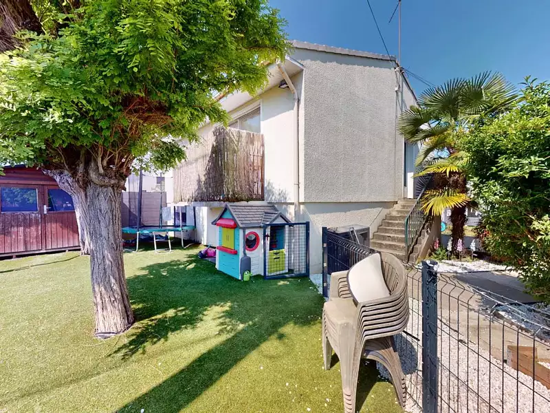 Maison, 101 m²