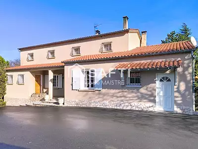 Maison, 163 m²