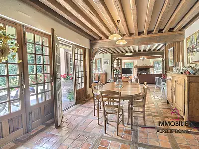 Maison, 268 m²