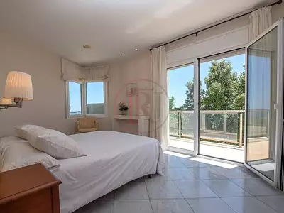Maison, 496 m²