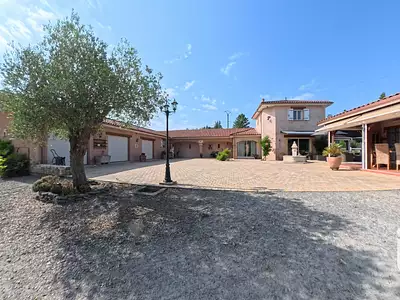 Maison, 279 m²
