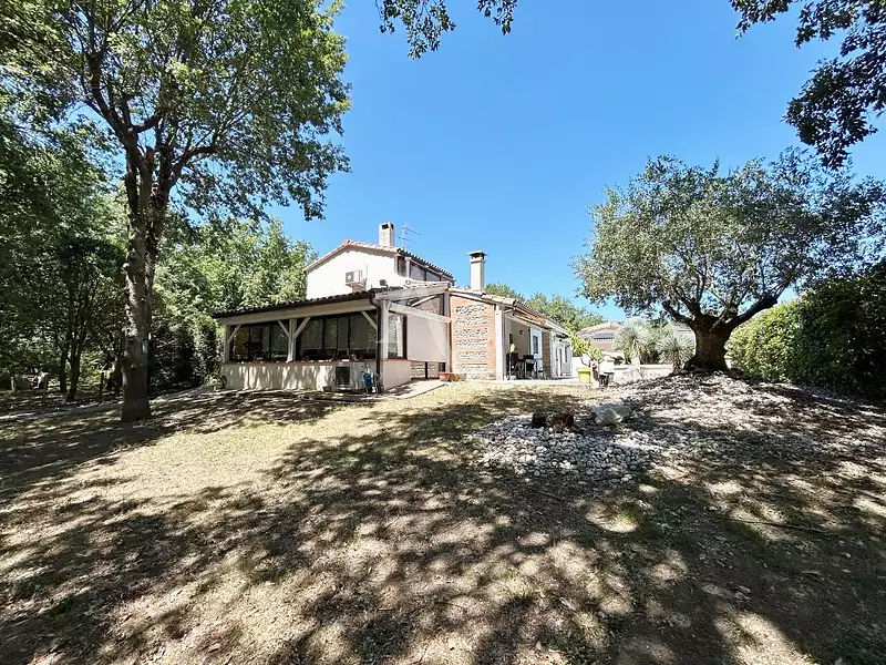 Maison, 160 m²