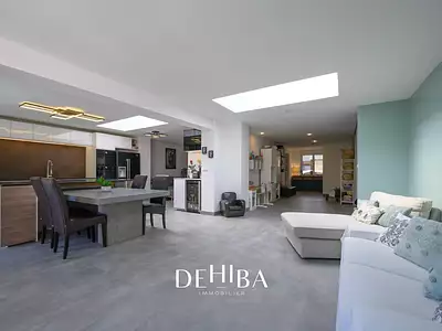 Maison, 193 m²