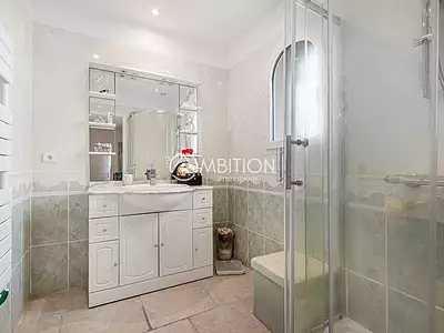 Maison, 267 m²