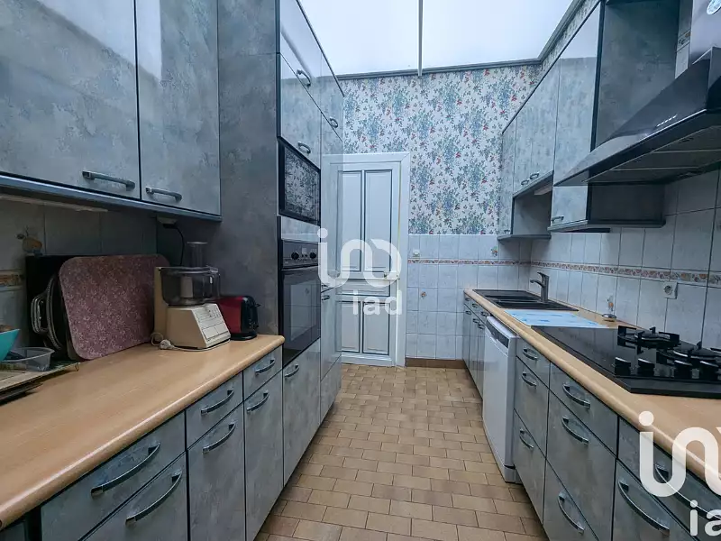 Maison, 215 m²