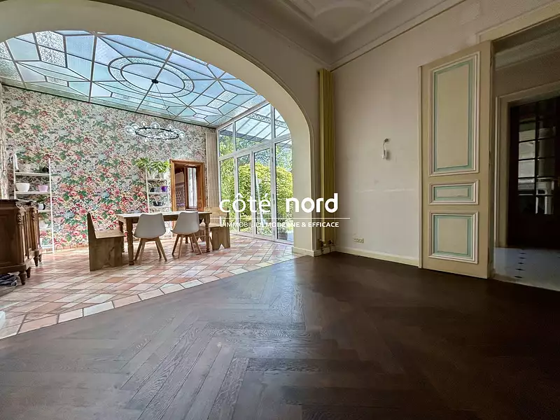 Maison, 350 m²