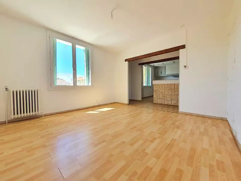 Immeuble, 103 m²