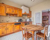 Maison, 214 m²