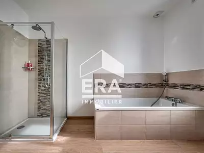 Maison, 381 m²