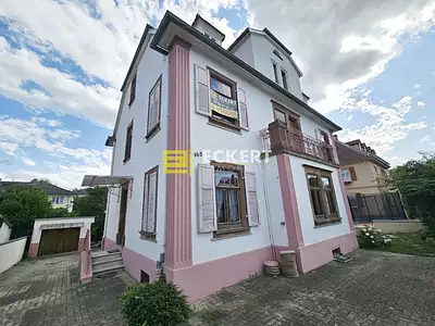 Maison, 239 m²