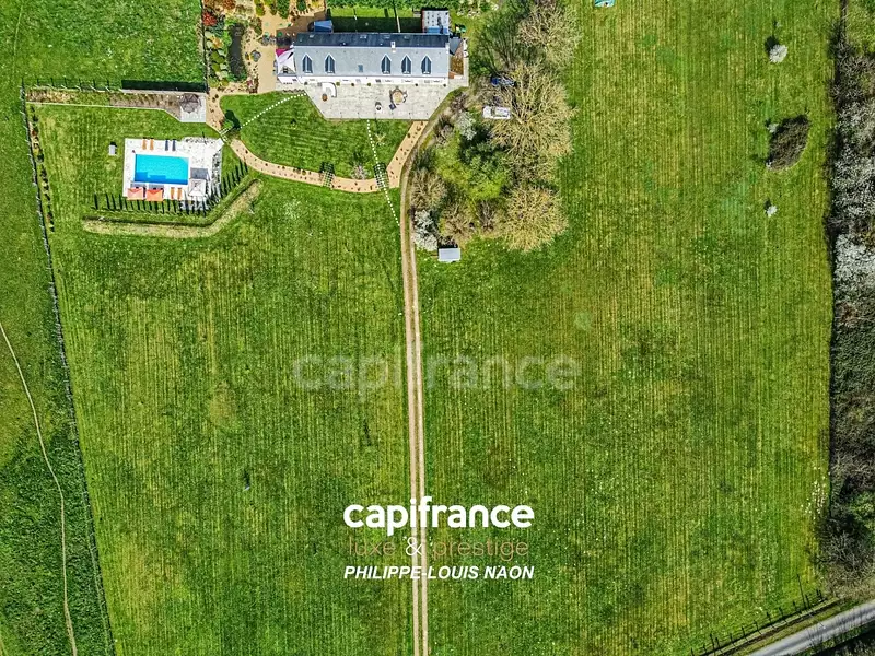 Maison, 210 m²