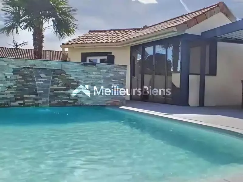 Maison, 179 m²