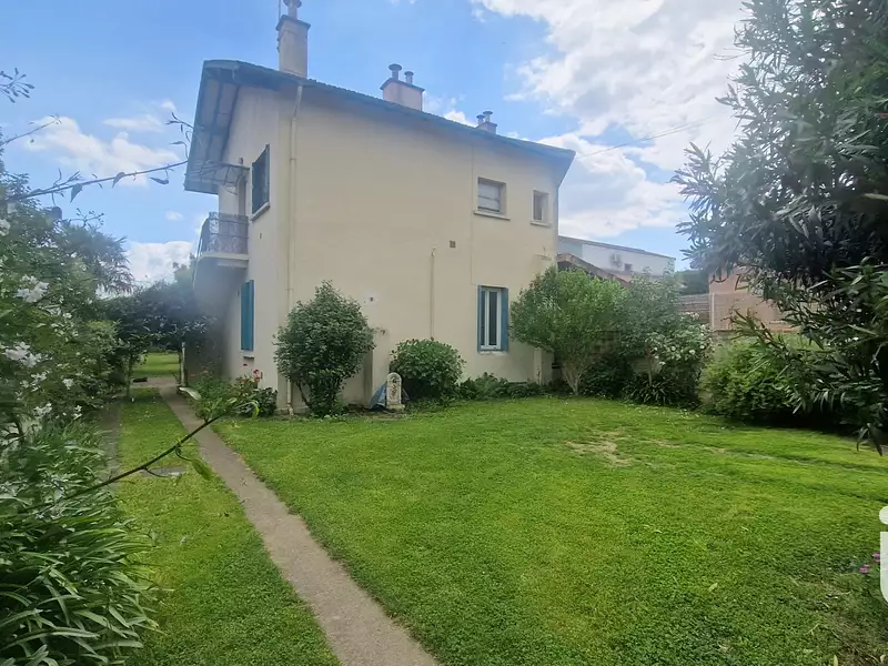 Maison, 111 m²