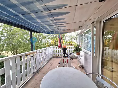 Maison, 180 m²