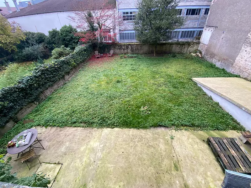 Immeuble, 300 m²