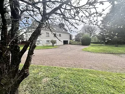 Maison, 281 m²