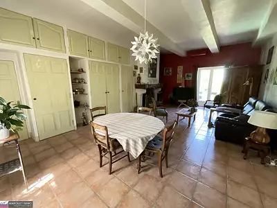 Maison, 216 m²