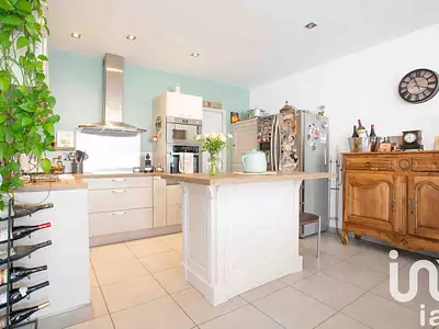 Maison, 94 m²