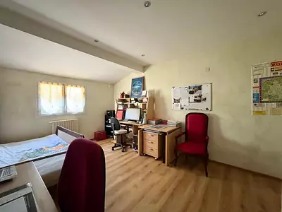 Maison, 184 m²