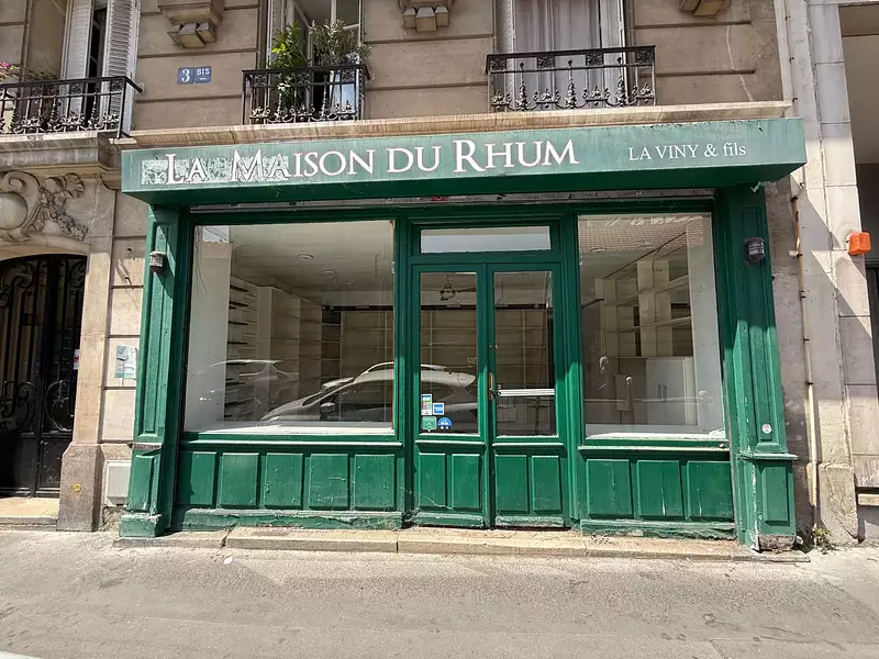 Divers, 30 m²