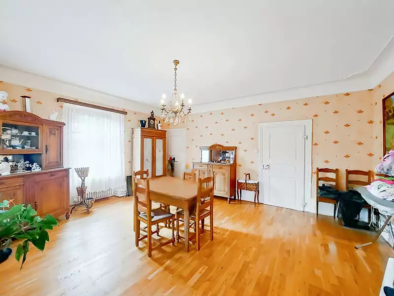 Maison, 192 m²