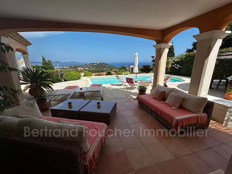 Maison, 171 m²