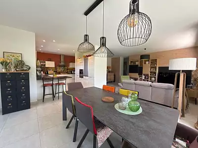 Maison, 143 m²