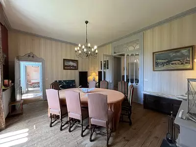 Maison, 260 m²