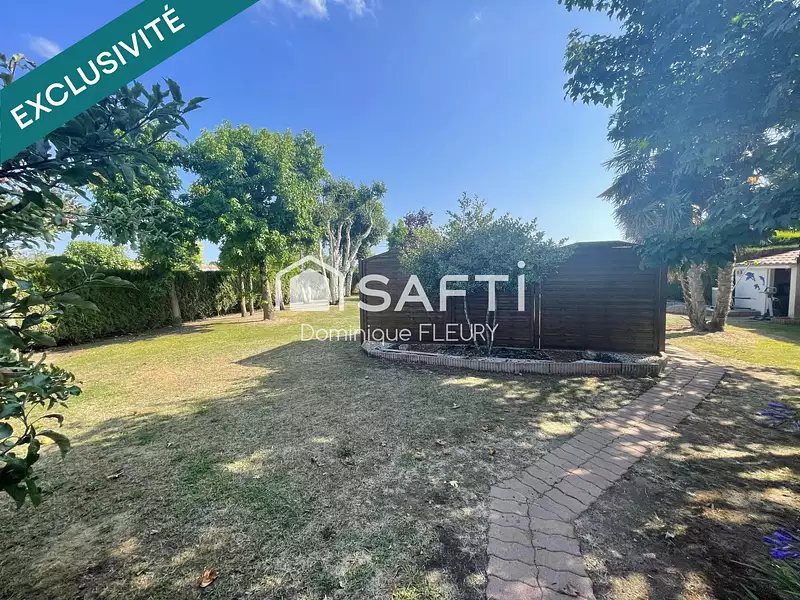 Terrain, 600 m²