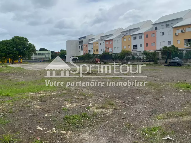Terrain, 3 848 m²