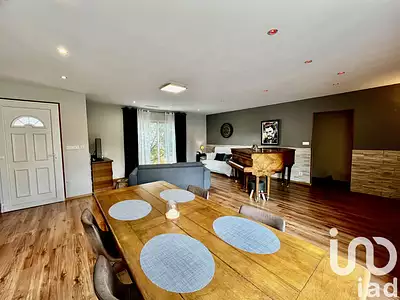 Maison, 153 m²