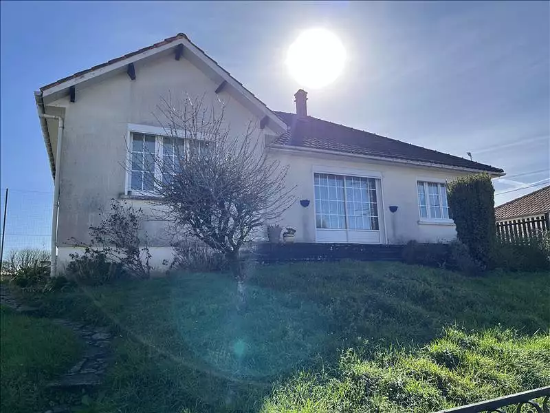 Maison, 137 m²