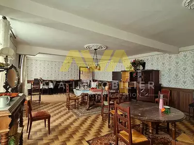 Maison, 287 m²
