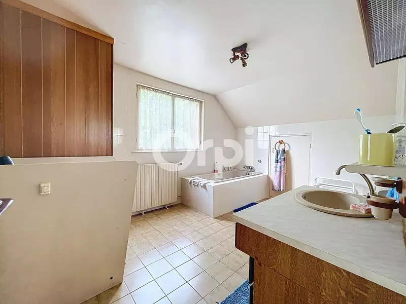 Maison, 221 m²