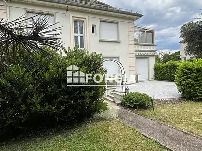 Maison, 210 m²