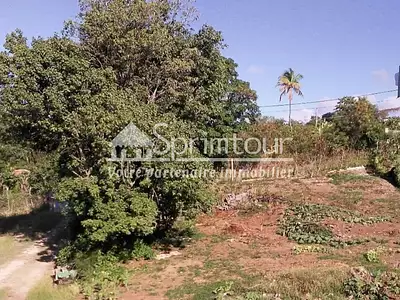 Terrain, 1 004 m²