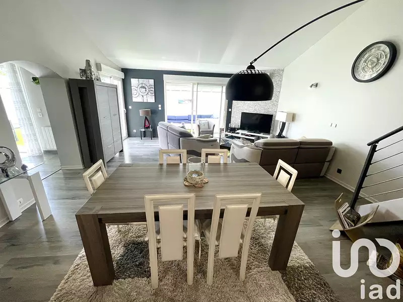 Maison, 124 m²