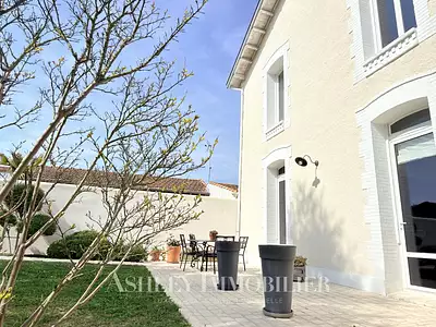 Maison, 164 m²