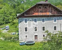 Maison, 218 m²
