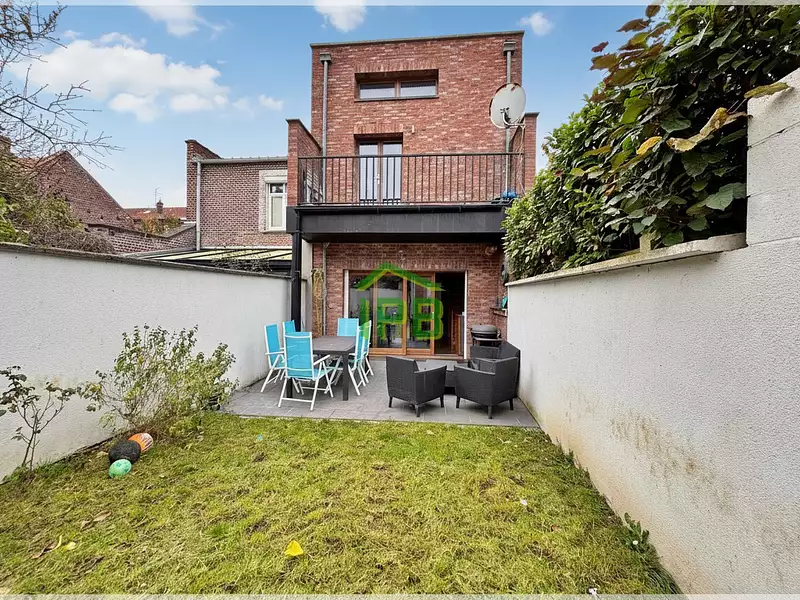 Maison, 83 m²