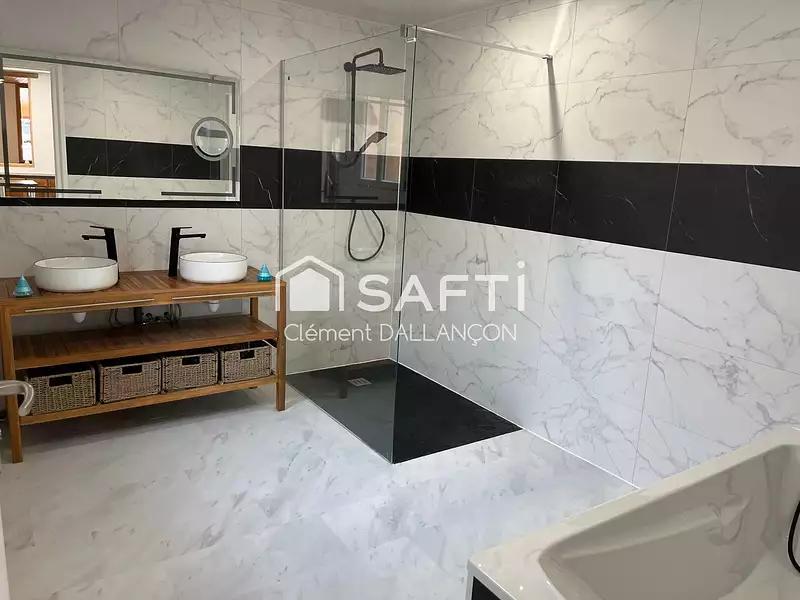 Maison, 132 m²