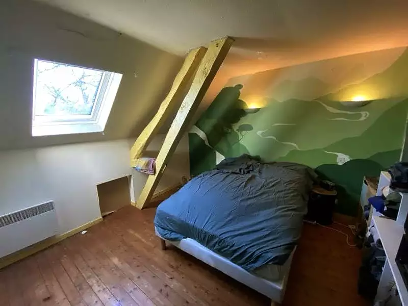 Maison, 225 m²