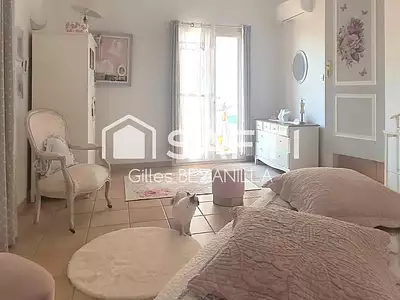 Maison, 195 m²