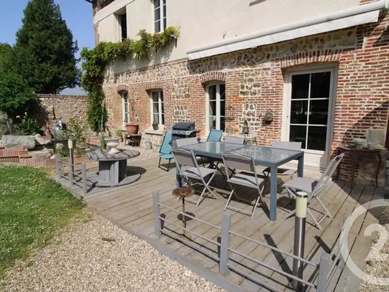 Maison, 254,4 m²
