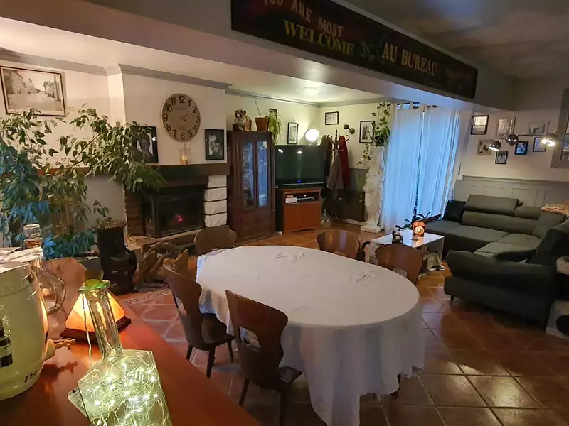 Maison, 102 m²