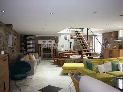 Maison, 266 m²