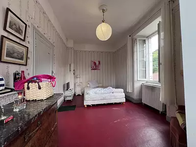 Maison, 275 m²