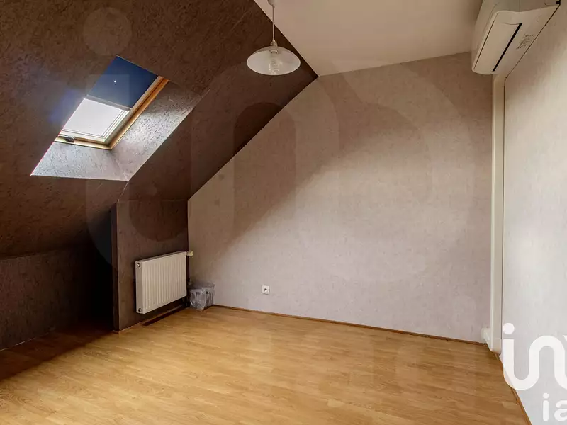 Maison, 330 m²