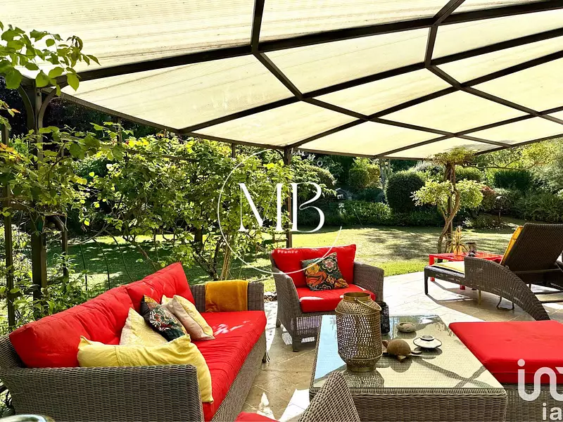 Maison, 274 m²